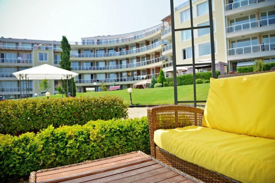 Apartments Del Sol - Sunny Island Complex Chernomorets Dış mekan fotoğraf