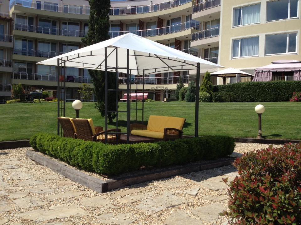 Apartments Del Sol - Sunny Island Complex Chernomorets Dış mekan fotoğraf
